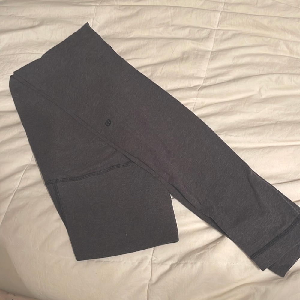 Wunder Under Lululemon Leggings.
